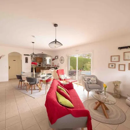 Beautiful Louisiana Sleeps 6 With Pool Villa *