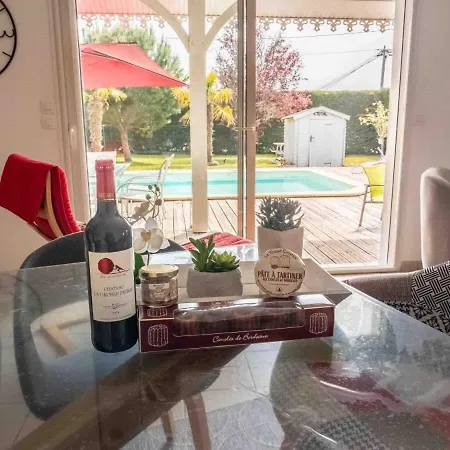 Beautiful Louisiana Sleeps 6 With Pool Villa